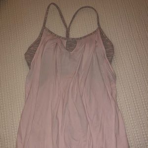 Lululemon top with built in bra size 8
